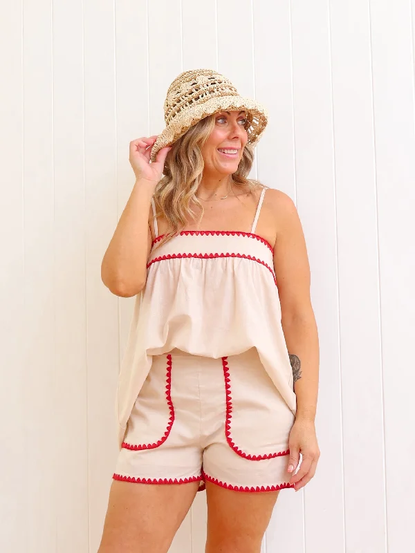 Fringe shorts – Shorts with fringe details at the hem for a boho or playful look.Lily Shorts - Natural/Red