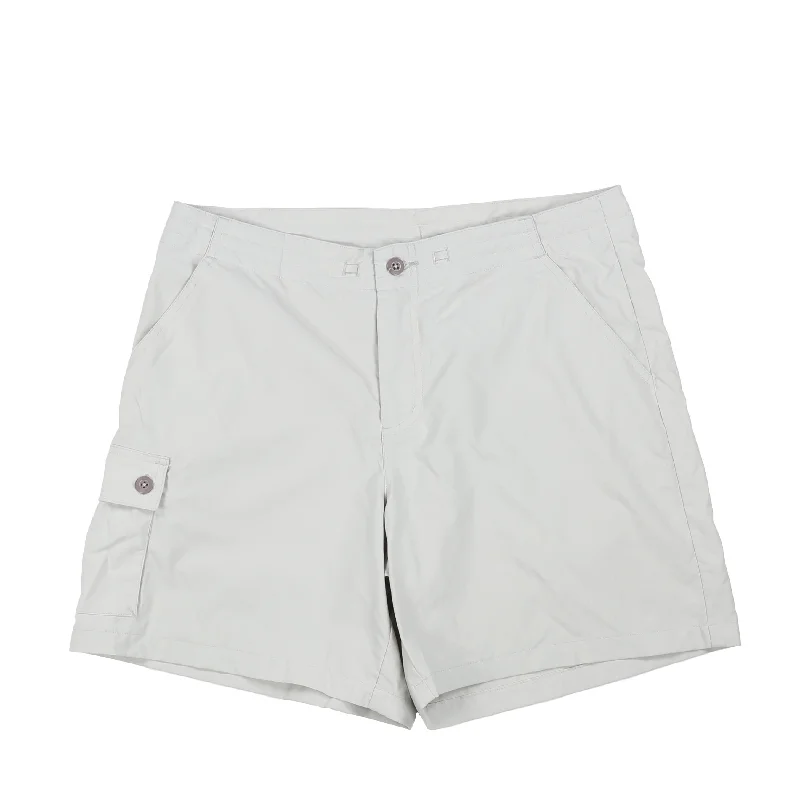 Booty shorts – Very short shorts that focus on accentuating the figure and providing maximum comfort.W's Inter-Continental Shorts