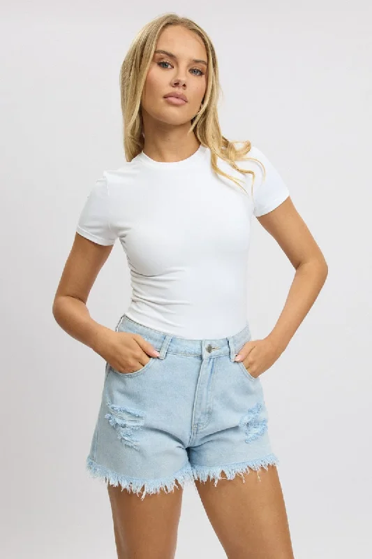 Seamless shorts – Shorts with minimal or no visible seams for a smooth, sleek look.Denim Relaxed Shorts High Rise