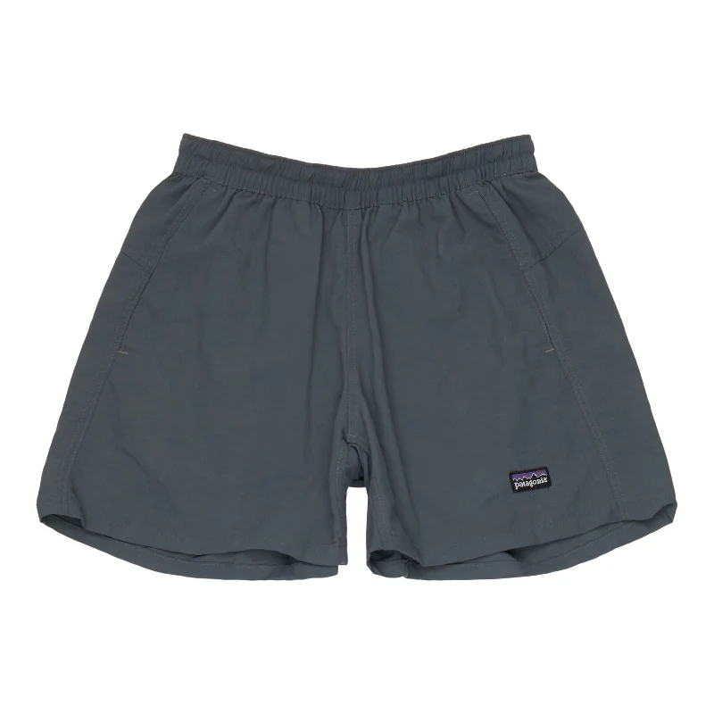 Drawstring shorts – Shorts with a drawstring at the waist for adjustable comfort.Women's Baggies™ Shorts