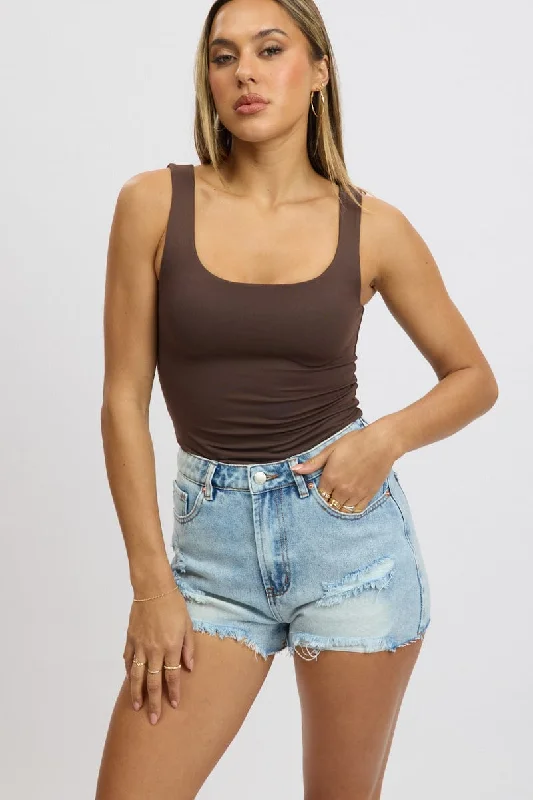 Ripped shorts – Denim or other fabric shorts with intentional tears or distressing for a rugged, trendy look.Denim Relaxed Shorts High Rise