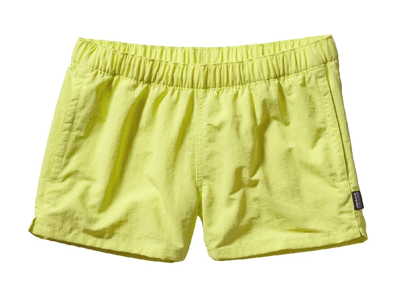 Paperbag waist shorts – Shorts with a gathered, elastic waist and often a belt, creating a relaxed and stylish fit.W's Barely Baggies™ Shorts - 2 1/2"