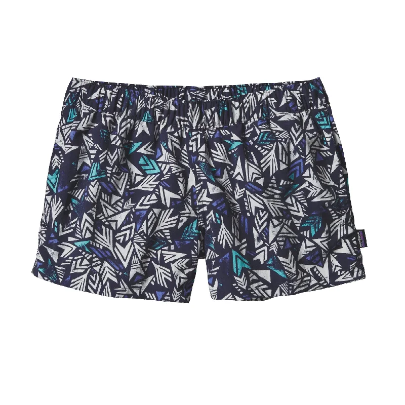 Boyfriend shorts – Relaxed, loose-fit shorts with a slightly longer inseam, often rolled up at the hem for a casual appearance.W's Barely Baggies™ Shorts - 2 1/2"