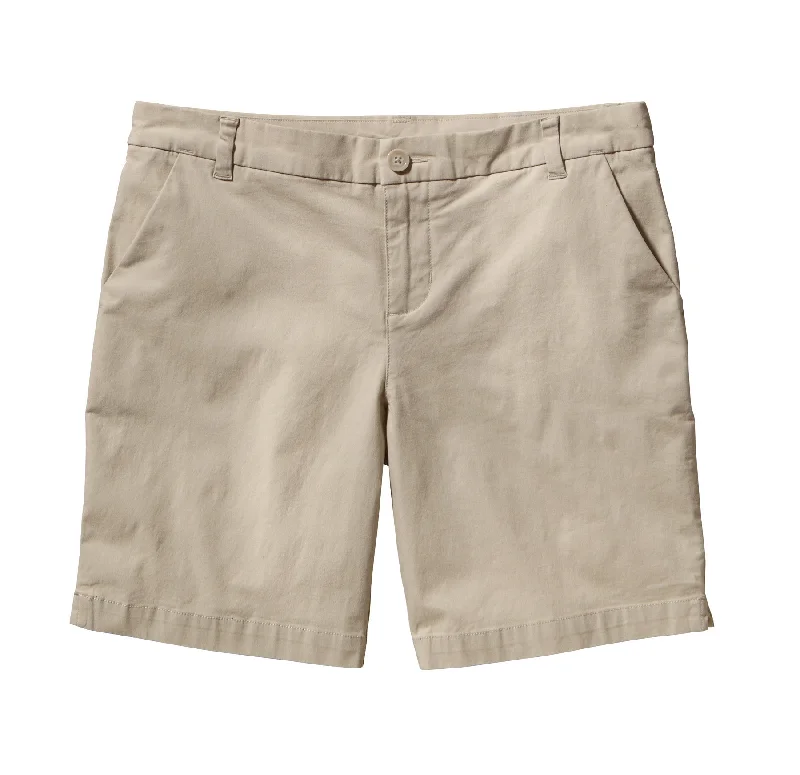 Sporty shorts – Shorts designed for athletic or casual wear, often with drawstrings and made from breathable fabrics.W's Stretch All-Wear Shorts - 8""