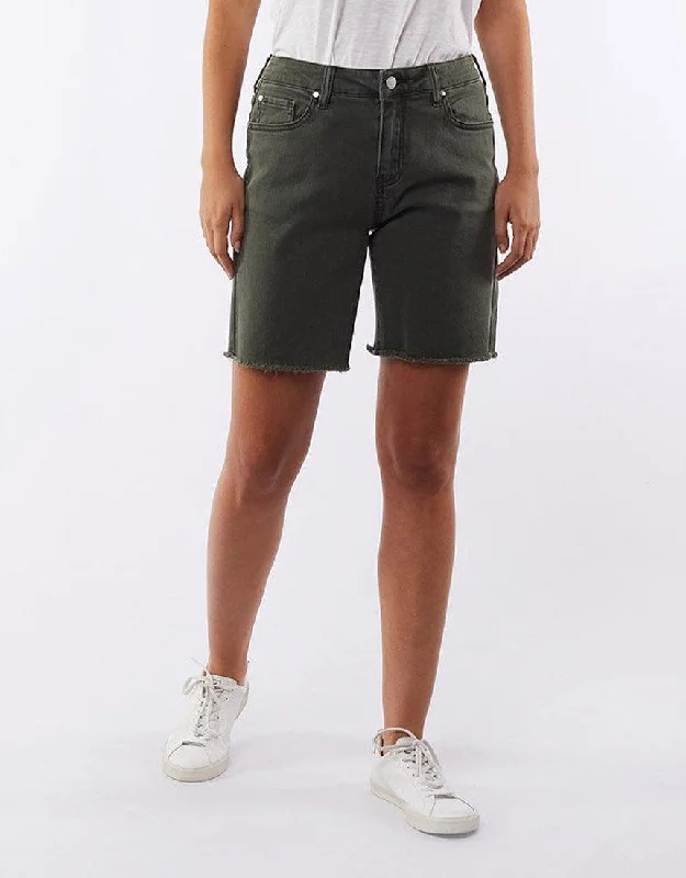 Drawstring shorts – Shorts with a drawstring at the waist for adjustable comfort.Aja Bermuda Shorts - Khaki