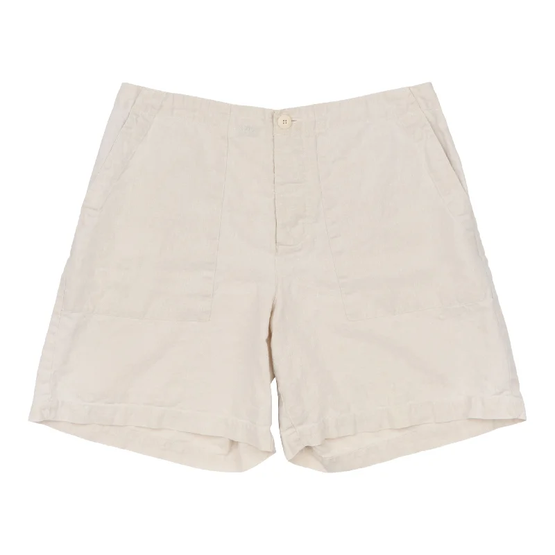 Culottes – Wide-legged, knee-length or mid-calf shorts that resemble a skirt but are more comfortable and practical.W's Mainland Hemp Shorts