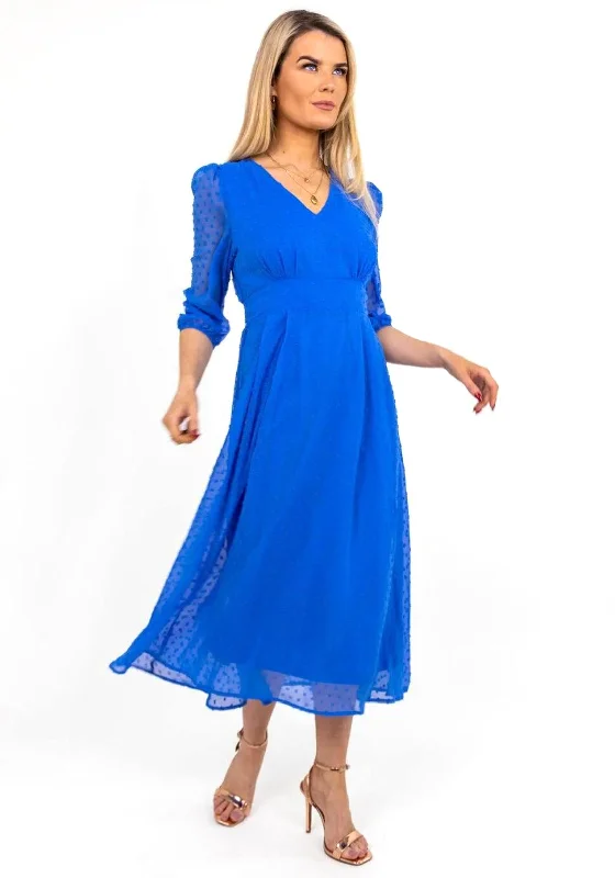 Sundress – Light, sleeveless dress typically worn in warm weather, often made from cotton or linen.Kate & Pippa Audrey Polka Dot Maxi Dress, Blue