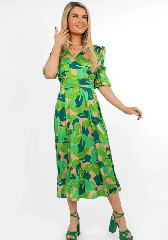 Sundress – Light, sleeveless dress typically worn in warm weather, often made from cotton or linen.Kate & Pippa Audrey Printed Maxi Dress, Green