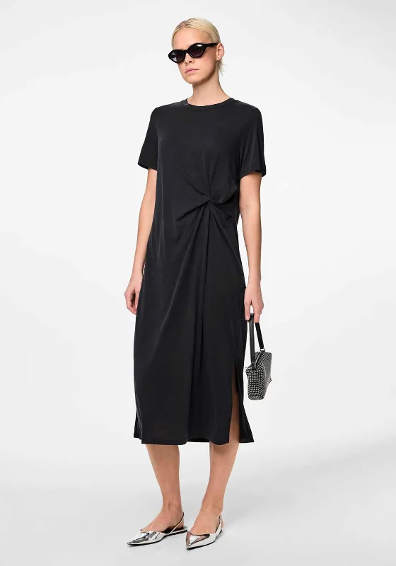 Sundress – Light, sleeveless dress typically worn in warm weather, often made from cotton or linen.Pieces Anora Knot Detail T-Shirt Dress, Black