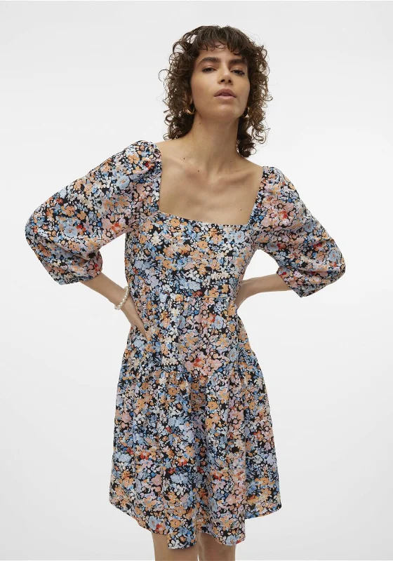 Mini skirt – Very short skirt, typically above the knee.Vero Moda Ginny Floral Mini Dress, Black