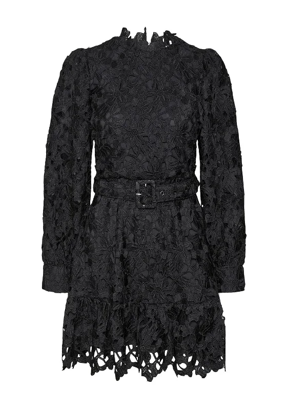 Skater skirt – Flared skirt that is fitted at the waist and flares out, resembling the shape of a skating skirt.Vero Moda Kirby High Neck Floral Embroidery Mini Dress, Black