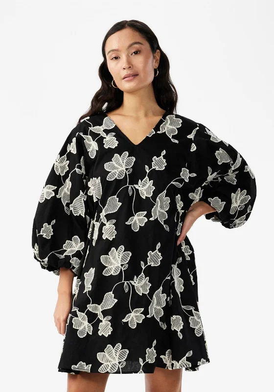 High-waisted skirt – Skirt that sits above the natural waistline, creating a flattering silhouette.Y.A.S Contour Balloon Sleeve Floral Mini Dress, Black