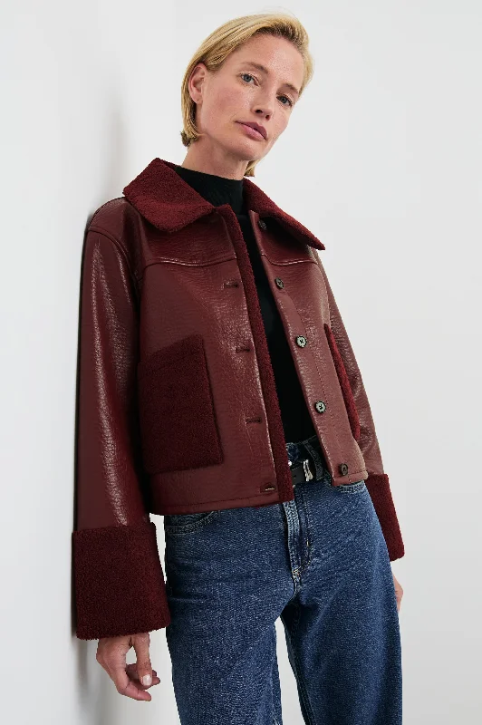 Down-filled – Filled with down feathers for insulationDRIA JACKET - MAROON SHEARLING