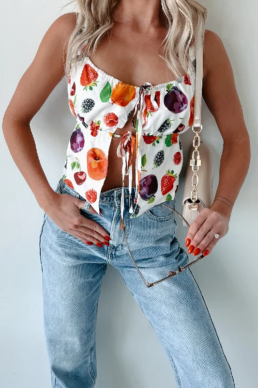 Sweater vest – Knit vest, often sleeveless, worn for layering or warmthSo A-peeling Fruit Print Tank Top (Multi)