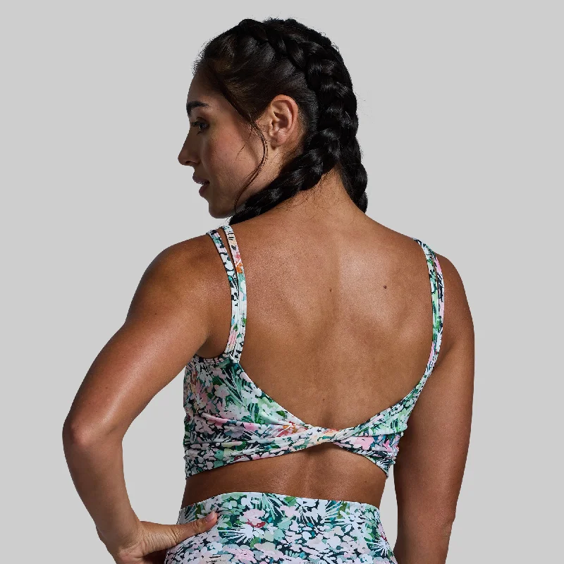 Crossover sports bra – Sports bra with a crossed strap design at the back, offering a stylish and supportive fit.Don't Get It Twisted Sports Bra (Floral Spice)