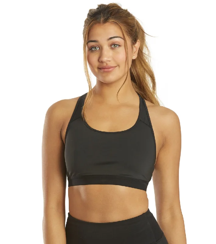 V-neck sports bra – Sports bra with a V-shaped neckline for a flattering and comfortable fit.Free People Move Me Yoga Sports Bra Black