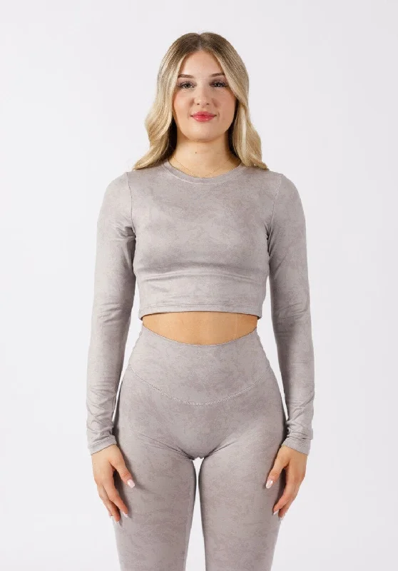 High-impact sports bra – Designed for high-intensity workouts or activities, providing maximum support.Reluna™ Long Sleeve Crop Marble