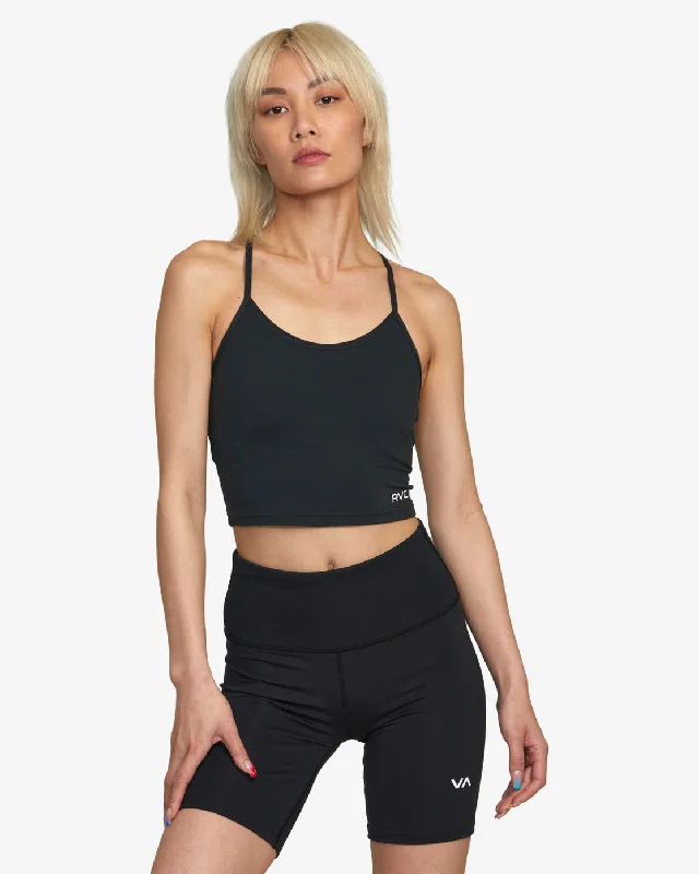 Seamless sports bra – Sports bra made without seams for a smooth, chafe-free fit.VA Essential Medium Impact Sports Bra - Black