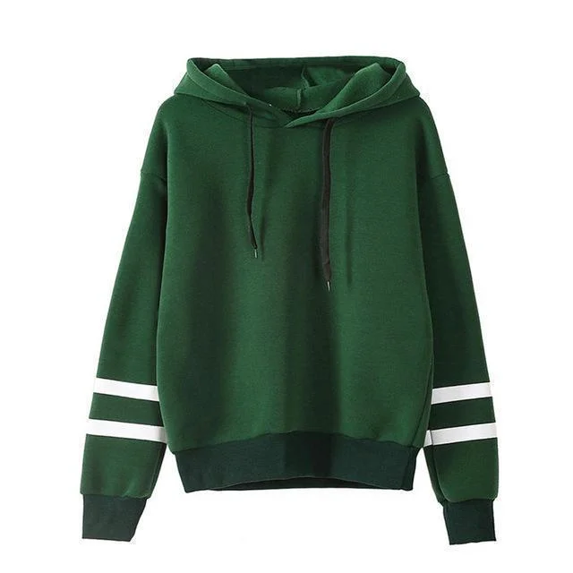 V-neck sweatshirt – Sweatshirt with a V-shaped neckline, less common than crew or hooded necksAutumn Women Hoodies Green