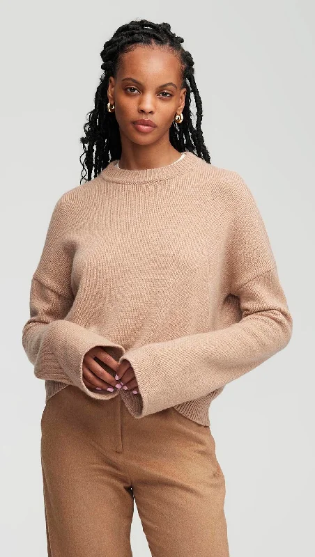 Cropped – Shortened length, above the waistEveryday Boxy Crew in Wool-Cashmere | Camel