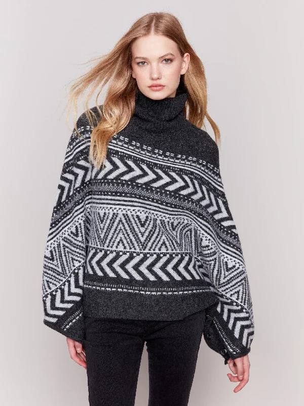 Boxy – Square, loose shapeGeometric Jacquard Poncho with Buttoned Sleeves - Charcoal