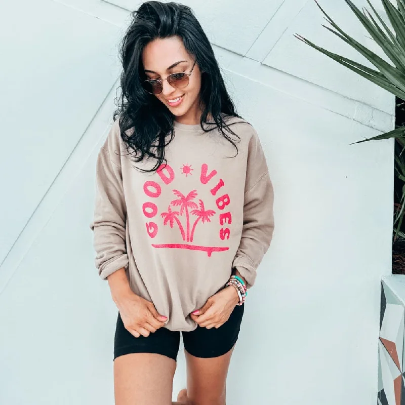 Cropped hoodie – Shortened hoodie that sits above the waistGood Vibes Sweatshirt - Tan