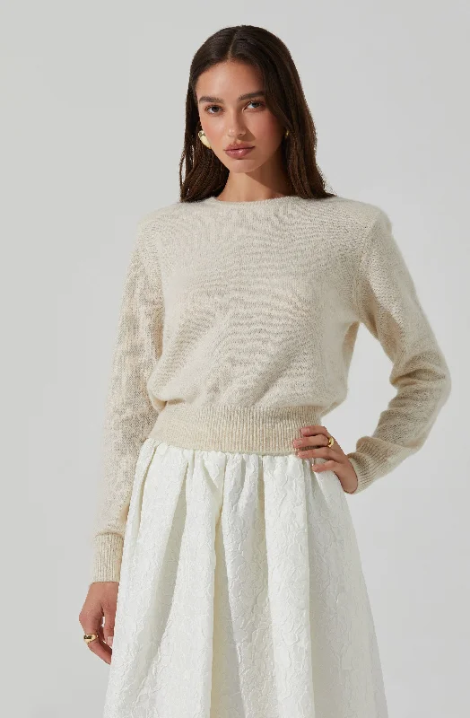 Hooded – Sweater with an attached hoodKiran Fine Knit Sweater