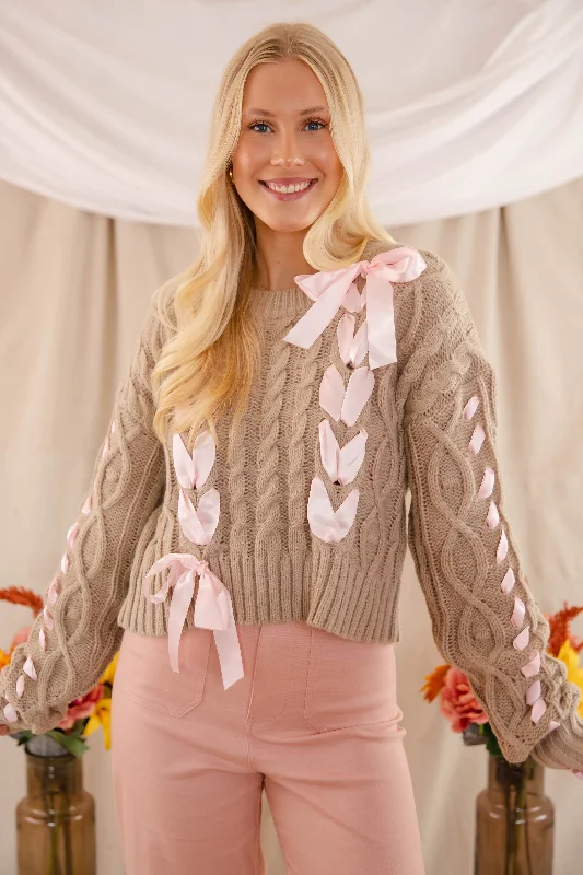 Cropped – Shortened length, above the waistNotice The Little Things Ribbon Sweater