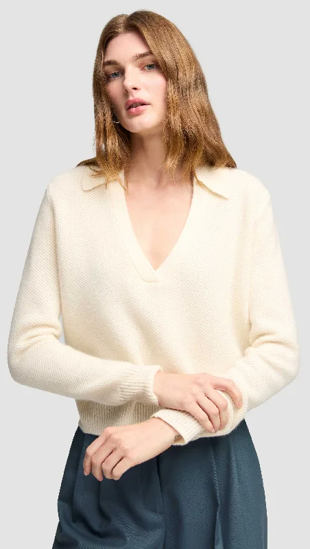 Turtleneck – High-neck style for added warmthPolo Sweater in Wool Cashmere | Cream