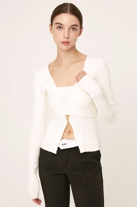 Cropped – Shortened length, above the waistRaleigh Bandeau Top Cardi Set