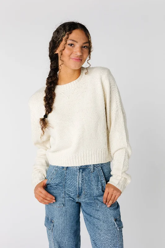 Boxy – Square, loose shapeRosie Crop Sweater