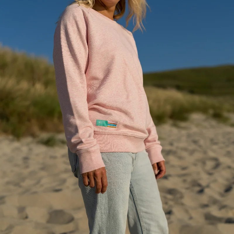 V-neck sweatshirt – Sweatshirt with a V-shaped neckline, less common than crew or hooded necksSaltwater Organic Sweatshirt