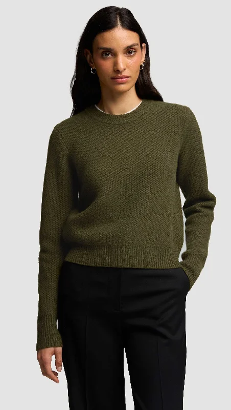 Cropped – Shortened length, above the waistShrunken Crewneck in Wool Cashmere | Olive