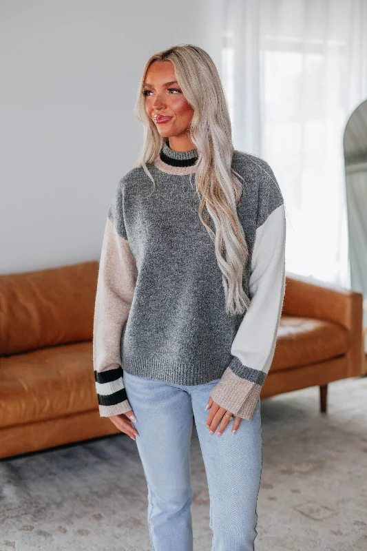 Oversized – Loose-fitting, relaxed silhouetteTamela Colorblock Sweater