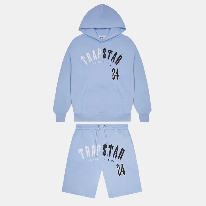 Tunic – Longer T-shirt, often reaching the hips or thighs, worn as a tunic topTrapstar Split Arch Irongate Hooded Shorts Set - Black/Blue