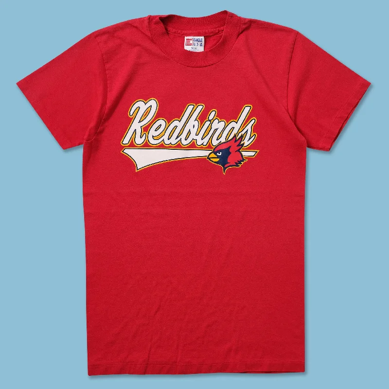 Ringer – T-shirt with contrasting colored trim around the neckline and sleevesVintage Redbirds T-Shirt Small