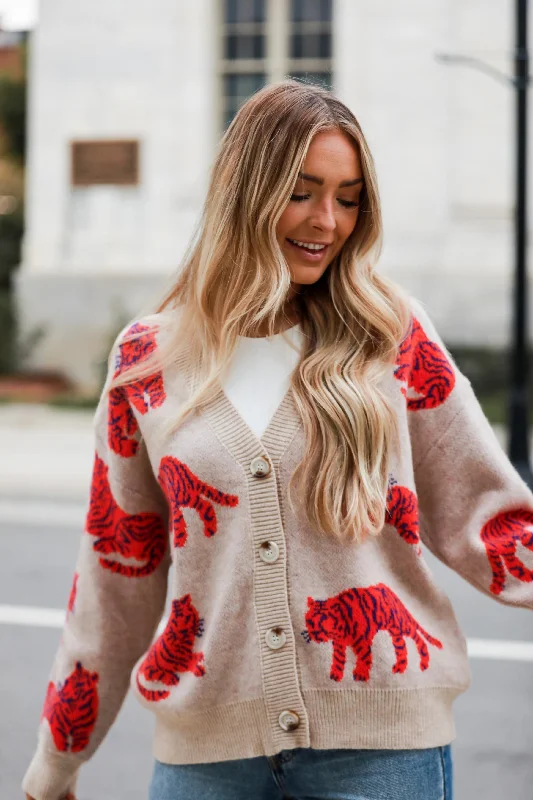 Pullover – Sweater without buttons or zippers, worn over the headWildly Styled Oatmeal Tiger Oversized Sweater Cardigan